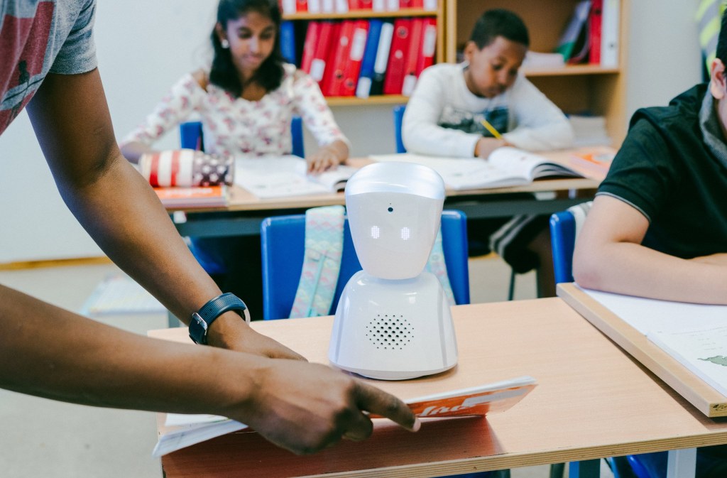 Picture of: AV is a robot that helps ill children keep up with schoolwork