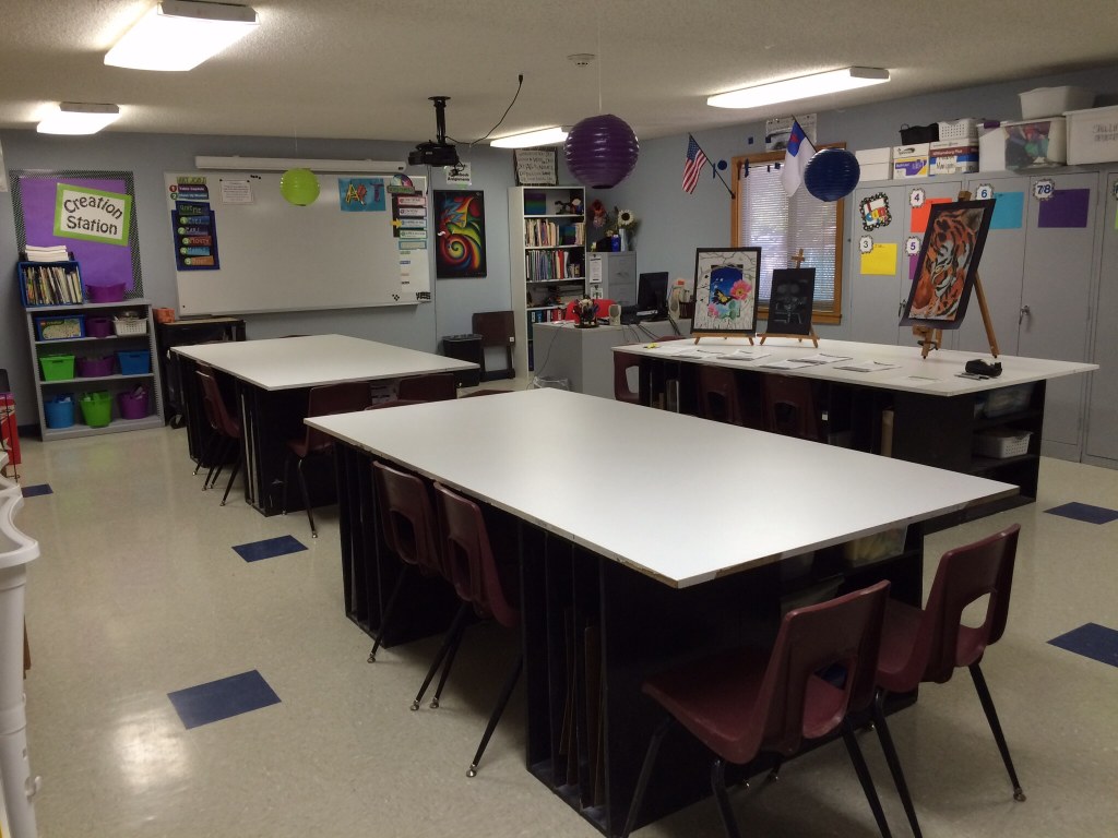 Picture of: Tips for Setting Up a NEW Art Classroom – Create Art with ME